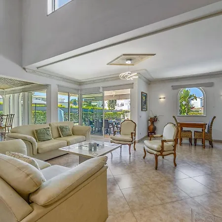 Вилла Quinta Da Vinha By Албуфейра